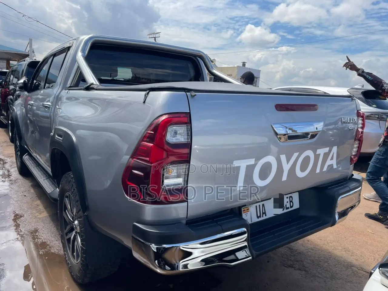 Toyota Hilux SR5 4x4 2018 Silver