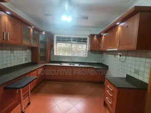 4bdrm Duplex in Buziga, Central Division for rent
