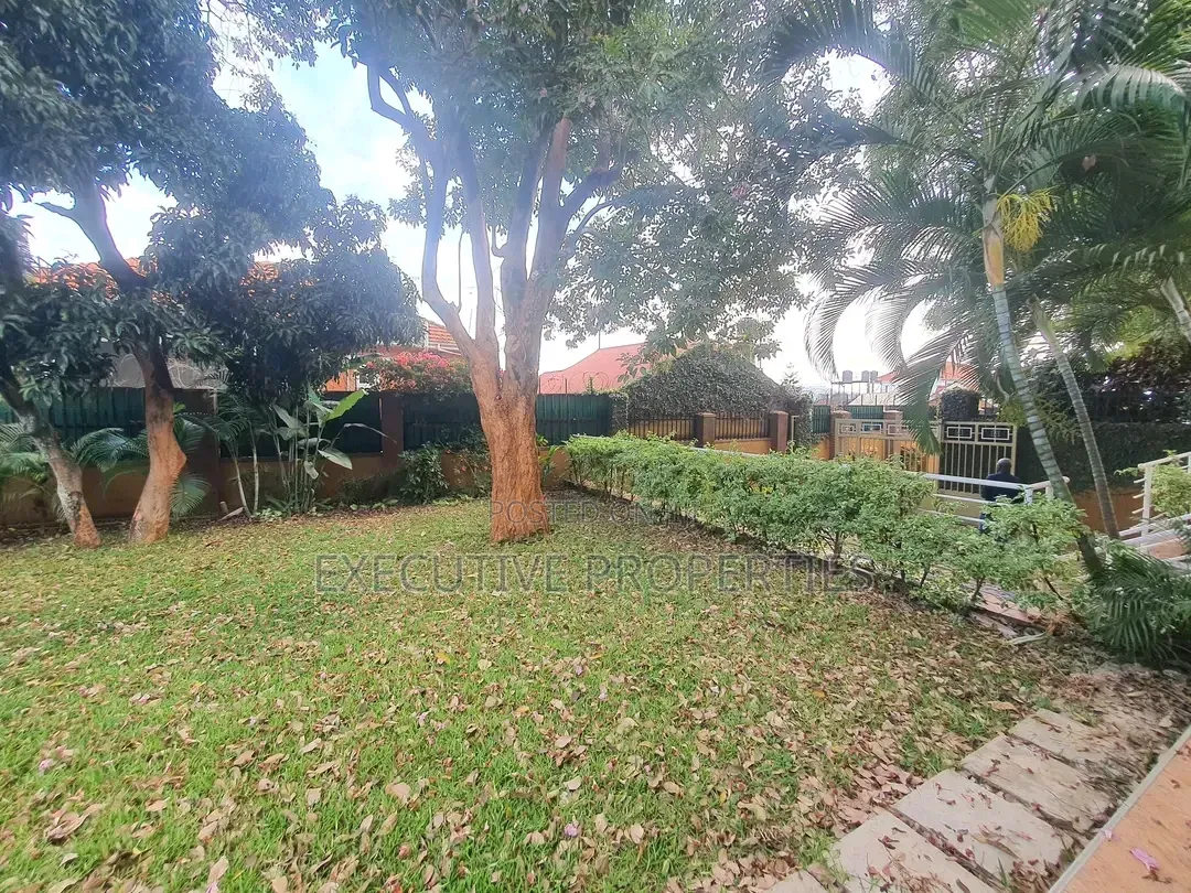 4bdrm Duplex in Buziga, Central Division for rent