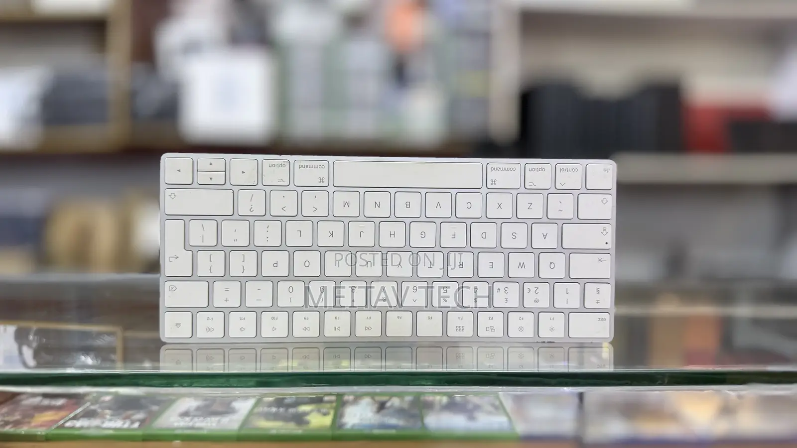 Apple Magic Keyboard - Us English ​ 
