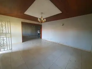 4bdrm Duplex in Buziga, Central Division for rent