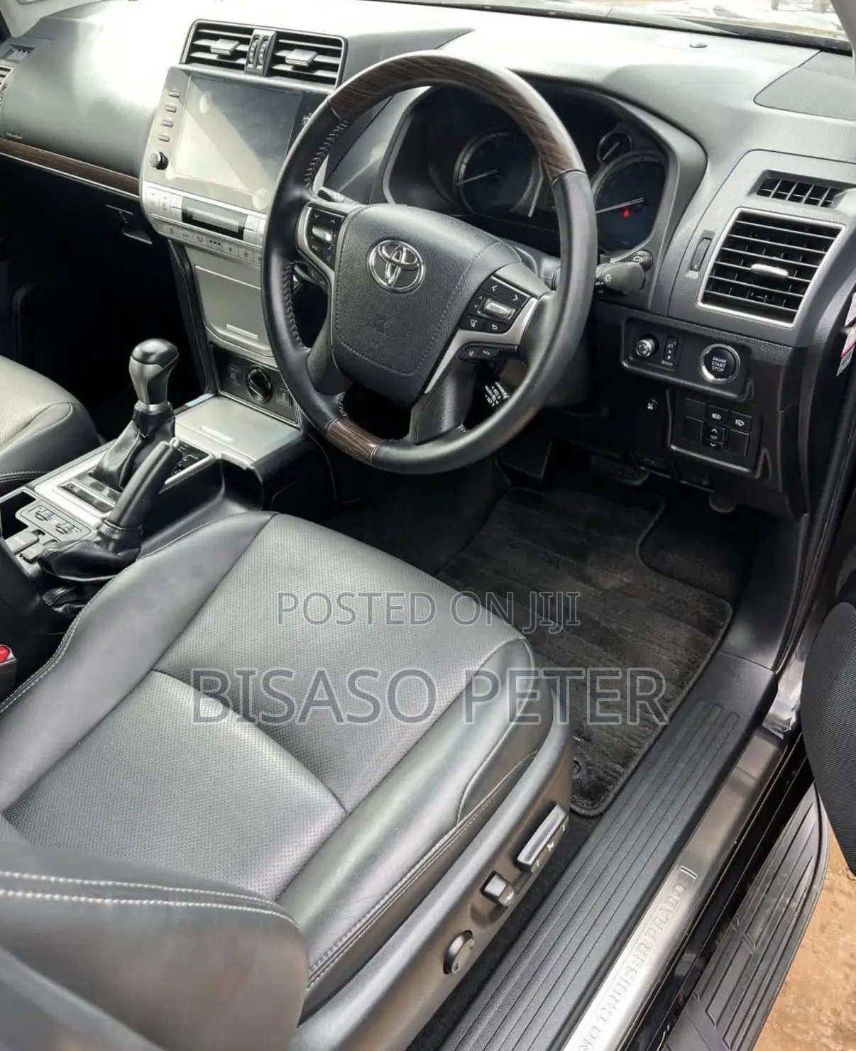 Toyota Land Cruiser Prado 2.7 2023 Black