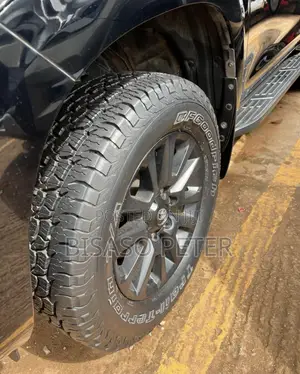 Toyota Land Cruiser Prado 2.7 2023 Black