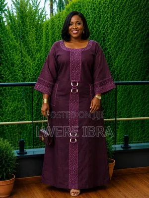 Maroon Elegant Bittengi for Women