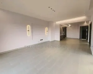 3bdrm Villa in Muyenga, Central Division for rent