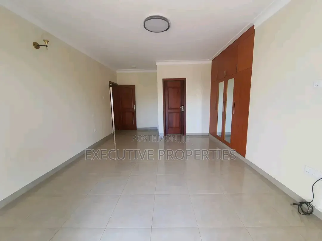 2bdrm Apartment in Muyenga, Central Division for rent