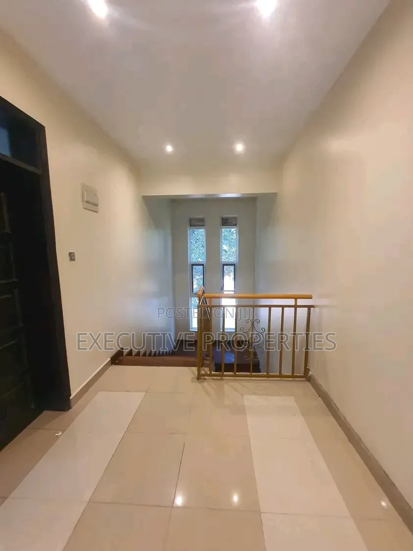 4bdrm Duplex in Buziga, Central Division for rent