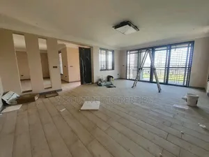 5bdrm Duplex in Mmunyonyo, Central Division for rent
