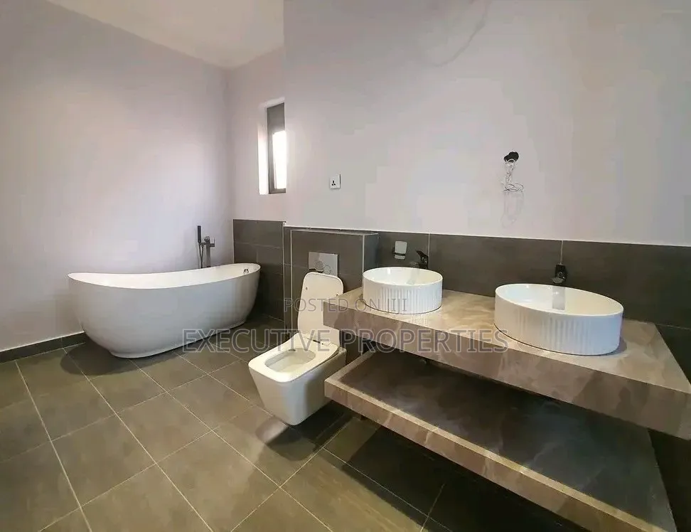 3bdrm Apartment in Munyonyo, Central Division for rent