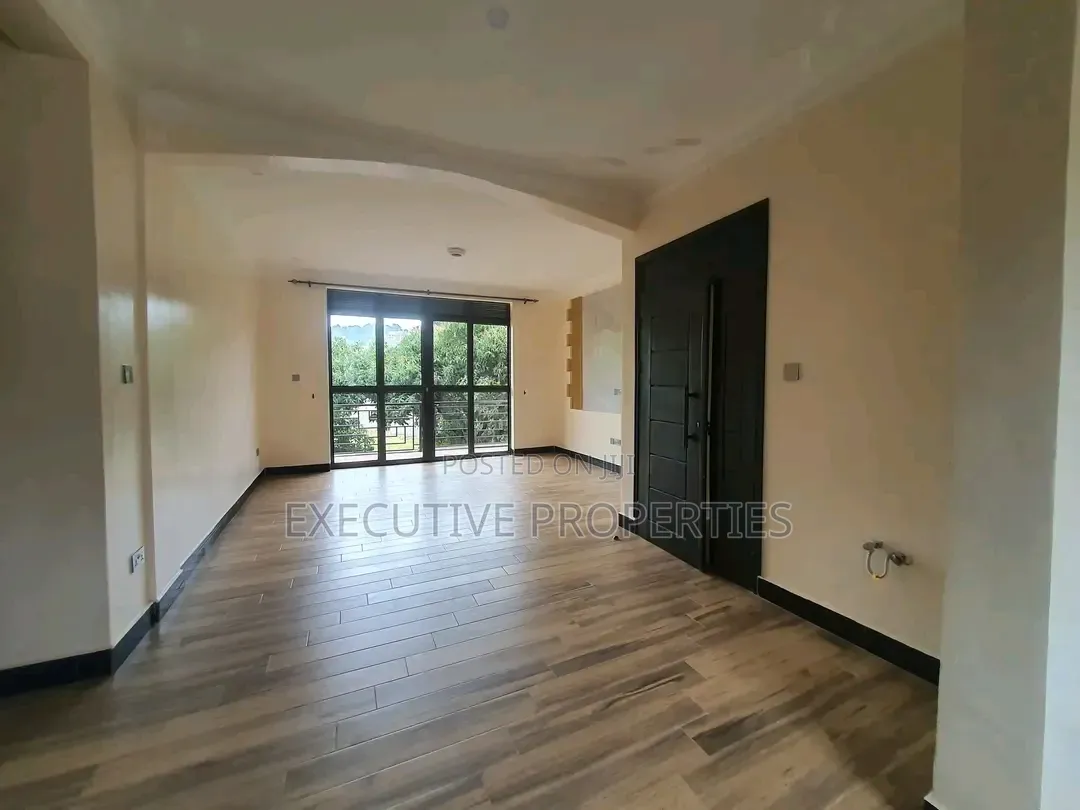 2bdrm Apartment in Muyenga, Central Division for rent