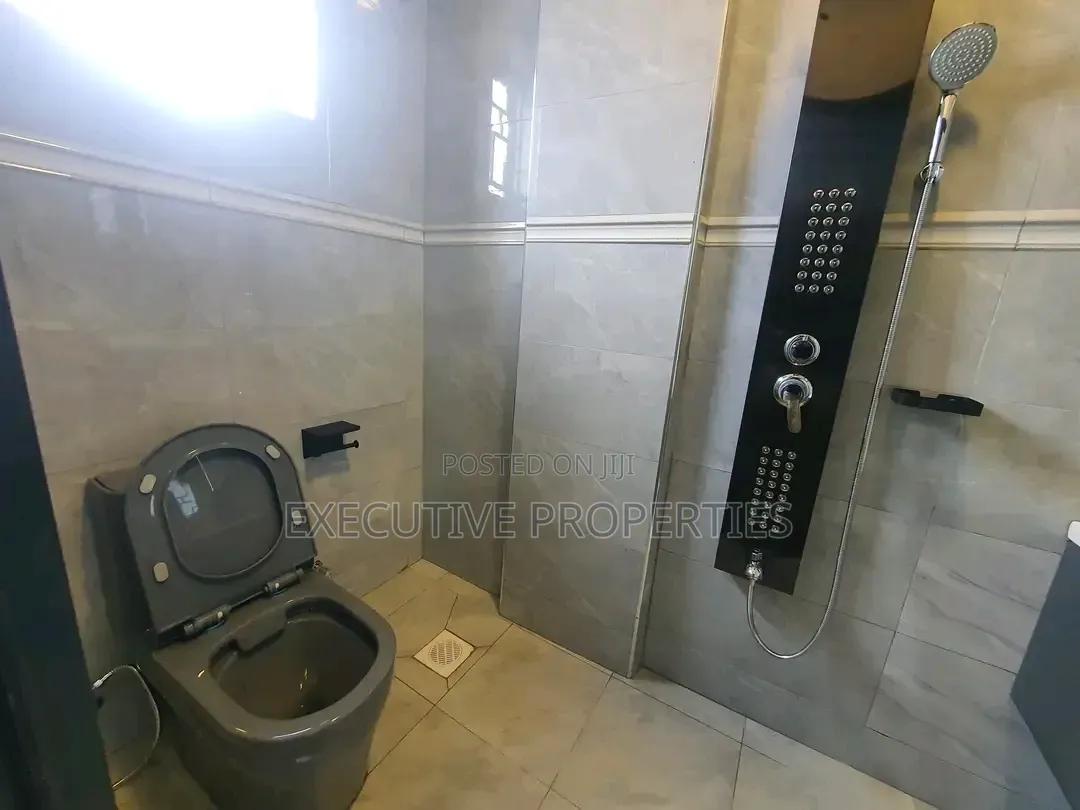 2bdrm Apartment in Muyenga, Central Division for rent