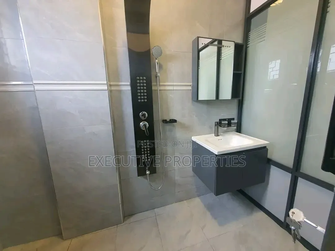 2bdrm Apartment in Muyenga, Central Division for rent