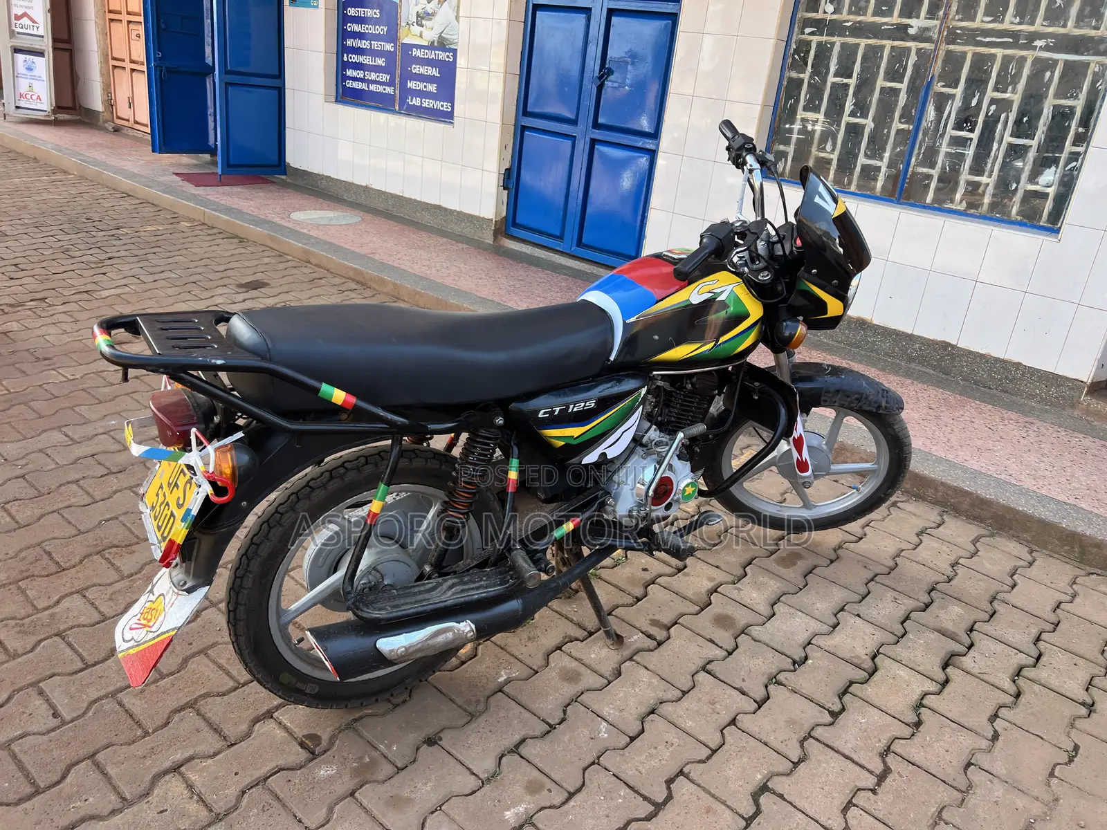 Bajaj CT 125X 2022 Red