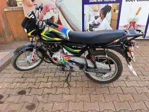 Bajaj CT 125X 2022 Green