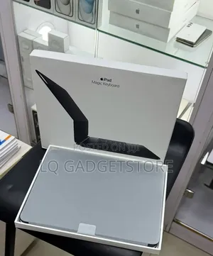 Magic Keyboard 13-Inch