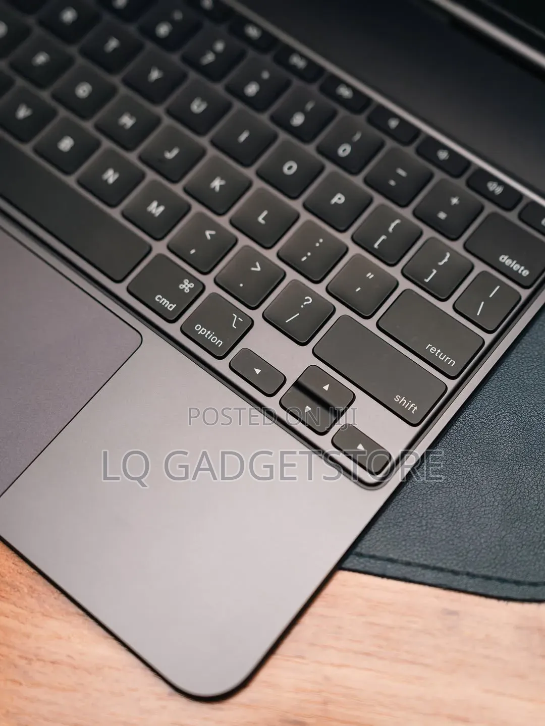 Magic Keyboard 13-Inch
