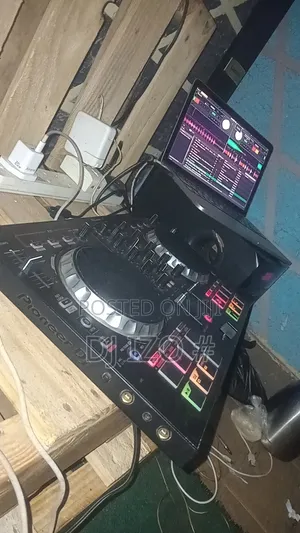 Pioneer DDJ Sb2