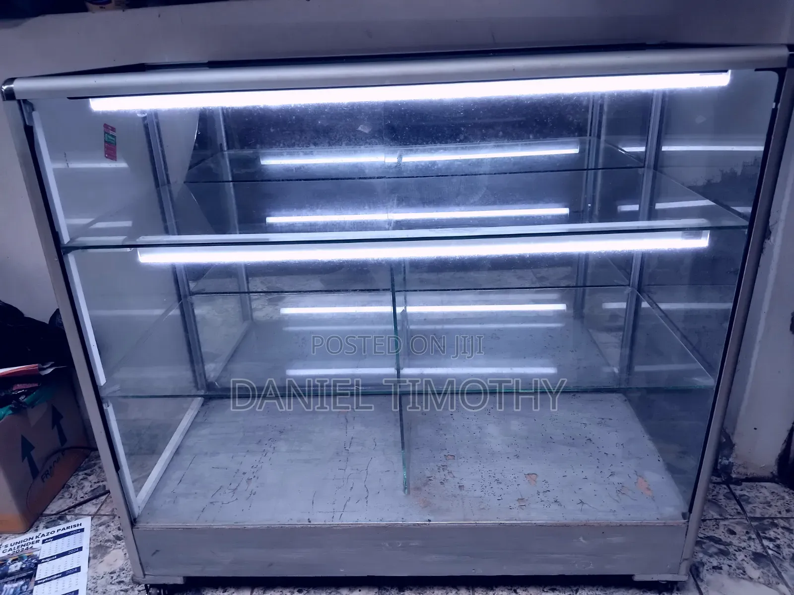 Glass Display