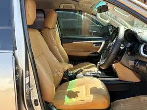 Toyota Fortuner 2.8 D AWD 2018 Silver