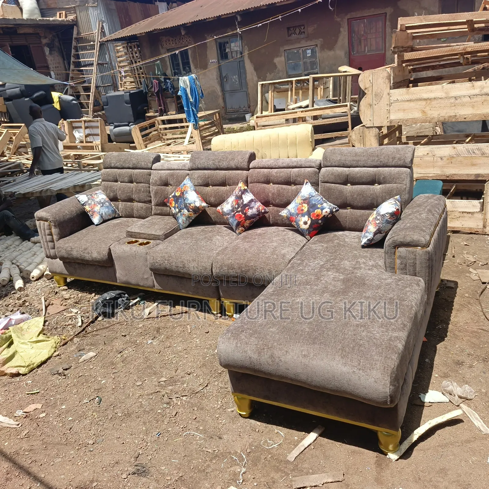 Achieve King L Sofa Set