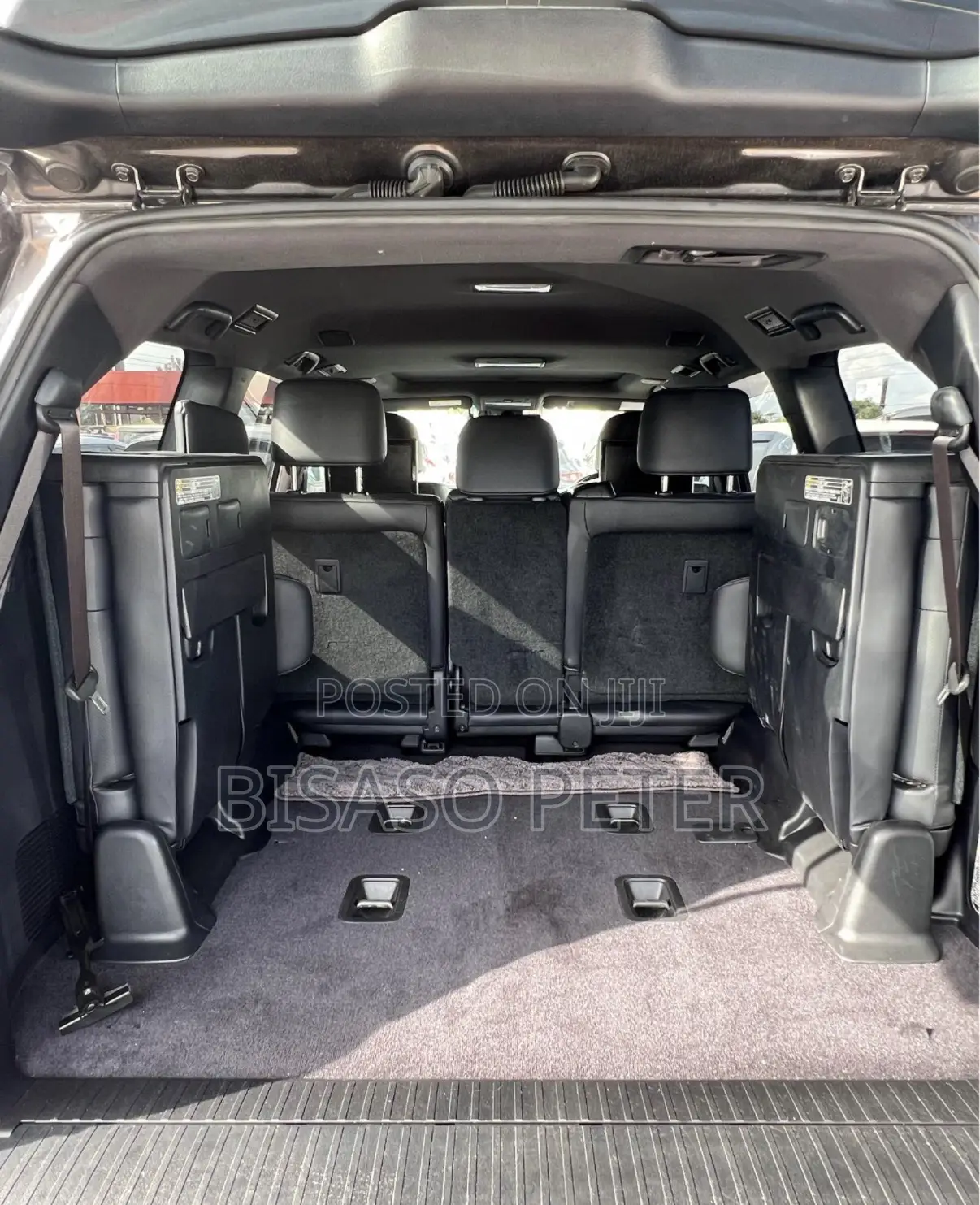 Toyota Land Cruiser 4.6 V8 ZX 2018 Gray