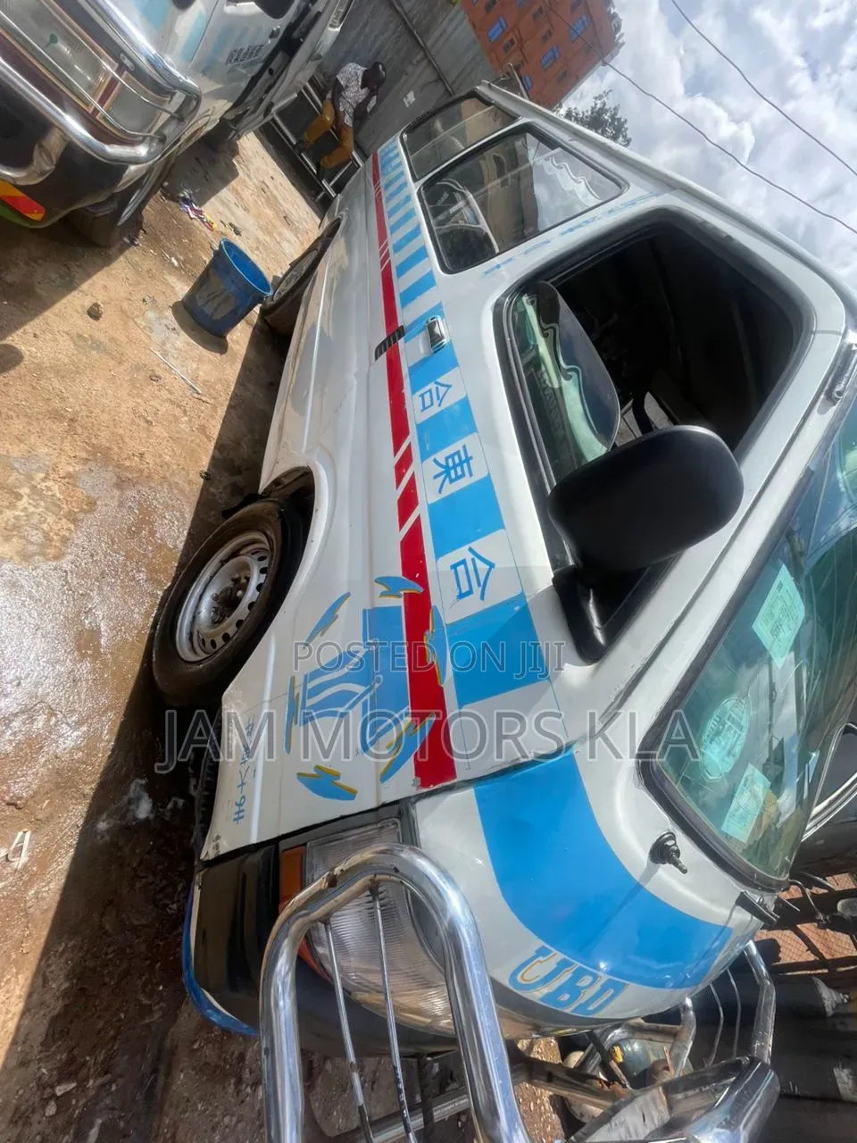 Toyota HiAce 1997 White