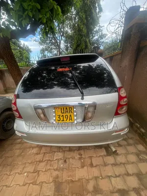 Toyota Nadia 2.0 135hp AWD 1999 Silver