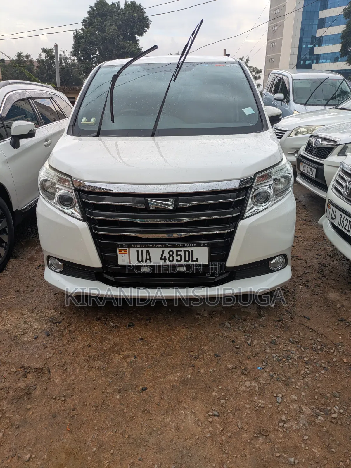 Toyota Noah 2015 White