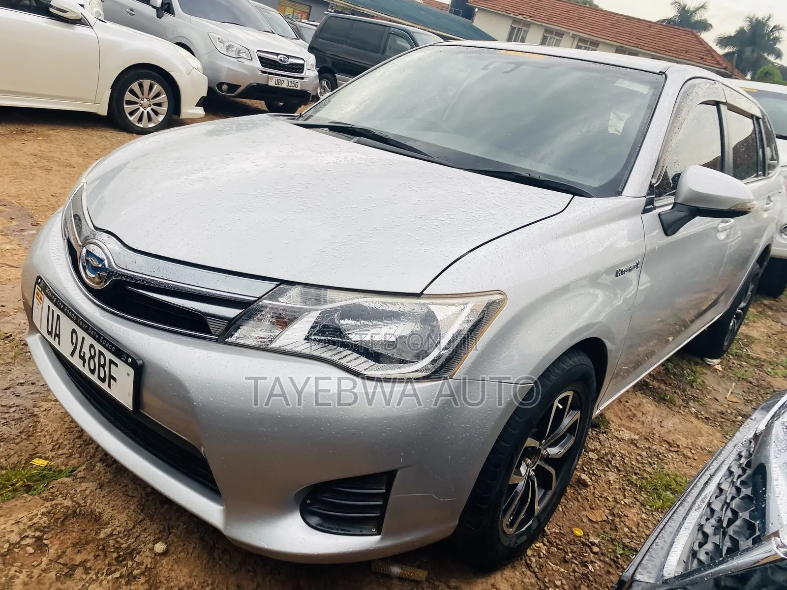 Toyota Corolla Fielder 2014 Gold