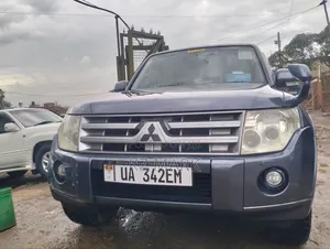 Mitsubishi Pajero 2007 Gray