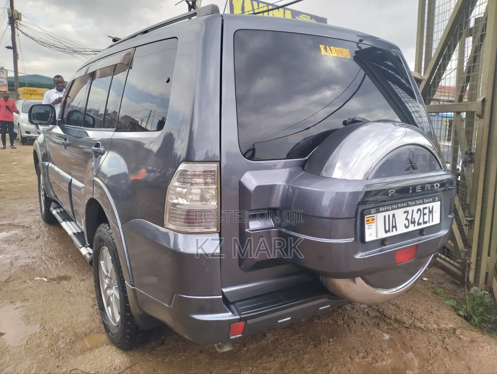 Mitsubishi Pajero 2007 Gray