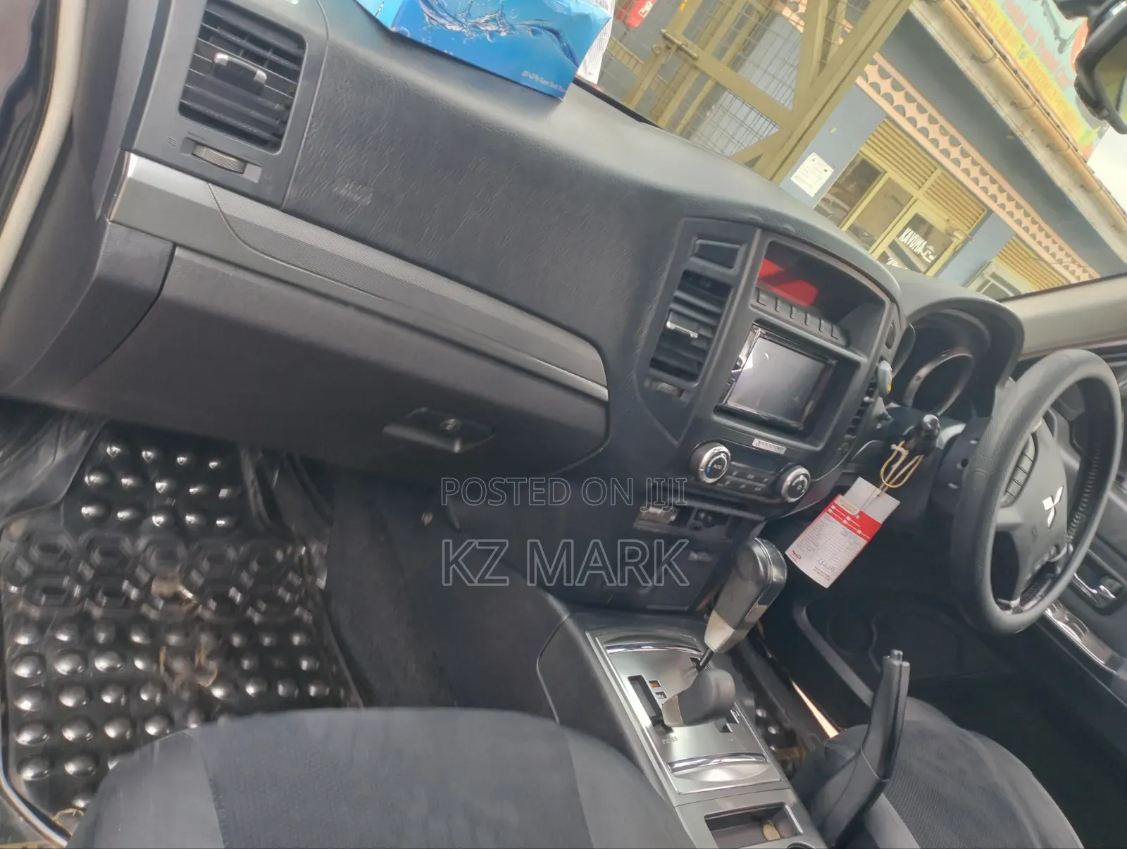 Mitsubishi Pajero 2007 Gray