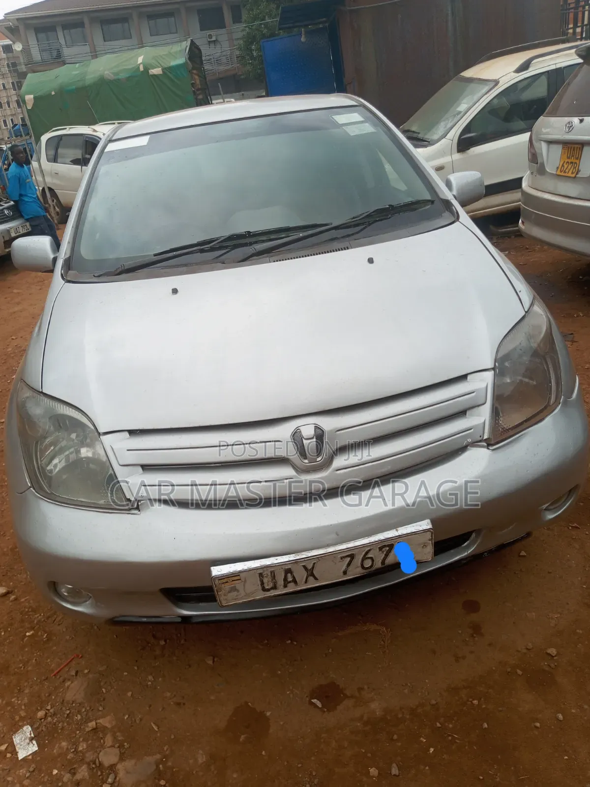 Toyota IST 2010 Gray