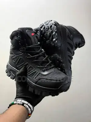 Men's Outdoor Shoes