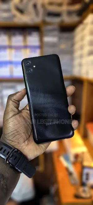Samsung Galaxy A04e 32 GB Black