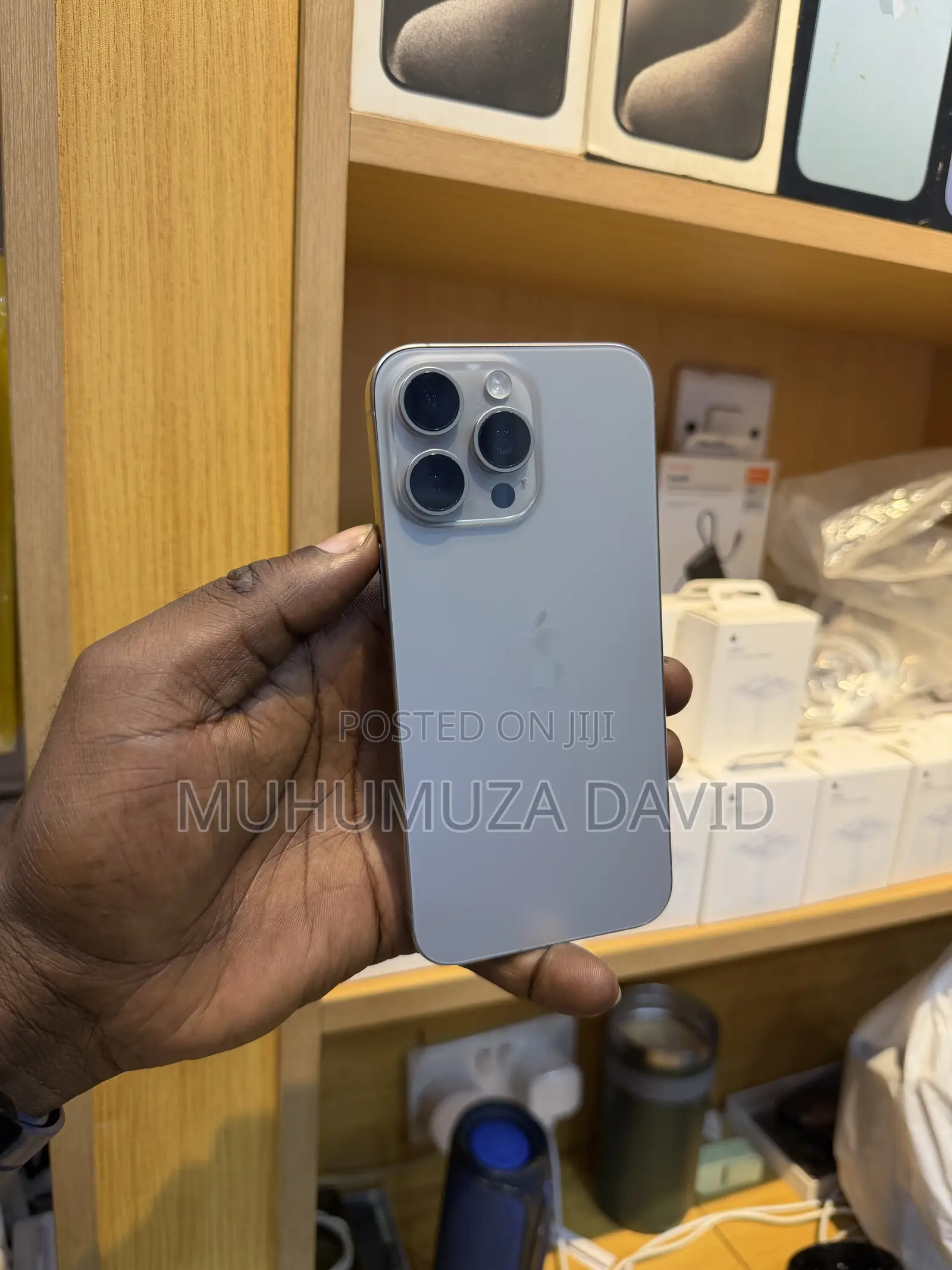 Apple iPhone 15 Pro Max 256 GB Gray