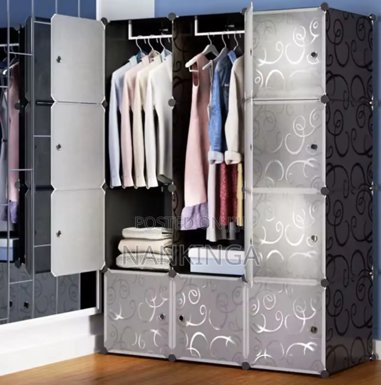 3 Column Plastic Closet
