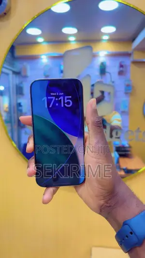 Apple iPhone 16 Pro 256 GB Gold