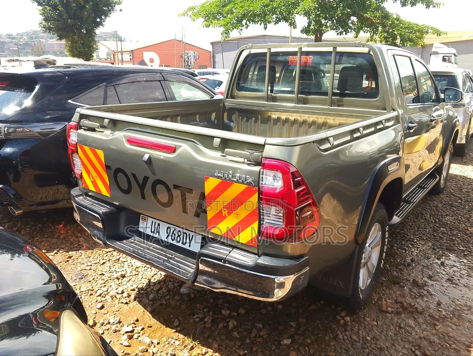 Toyota Hilux Revo Double Cab Deisel 2.8 RWD 2021 Green