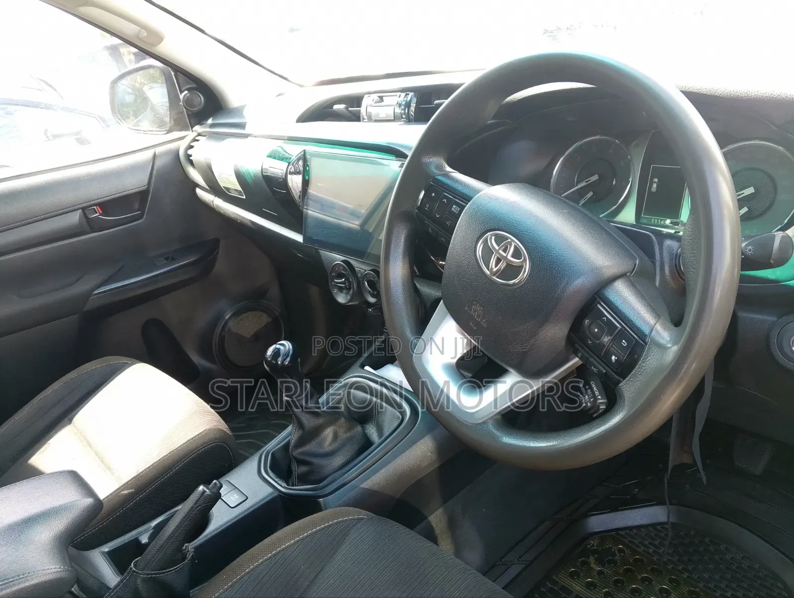 Toyota Hilux Revo Double Cab Deisel 2.8 RWD 2021 Green