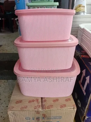 Stackable Plastic Food Storage Containers