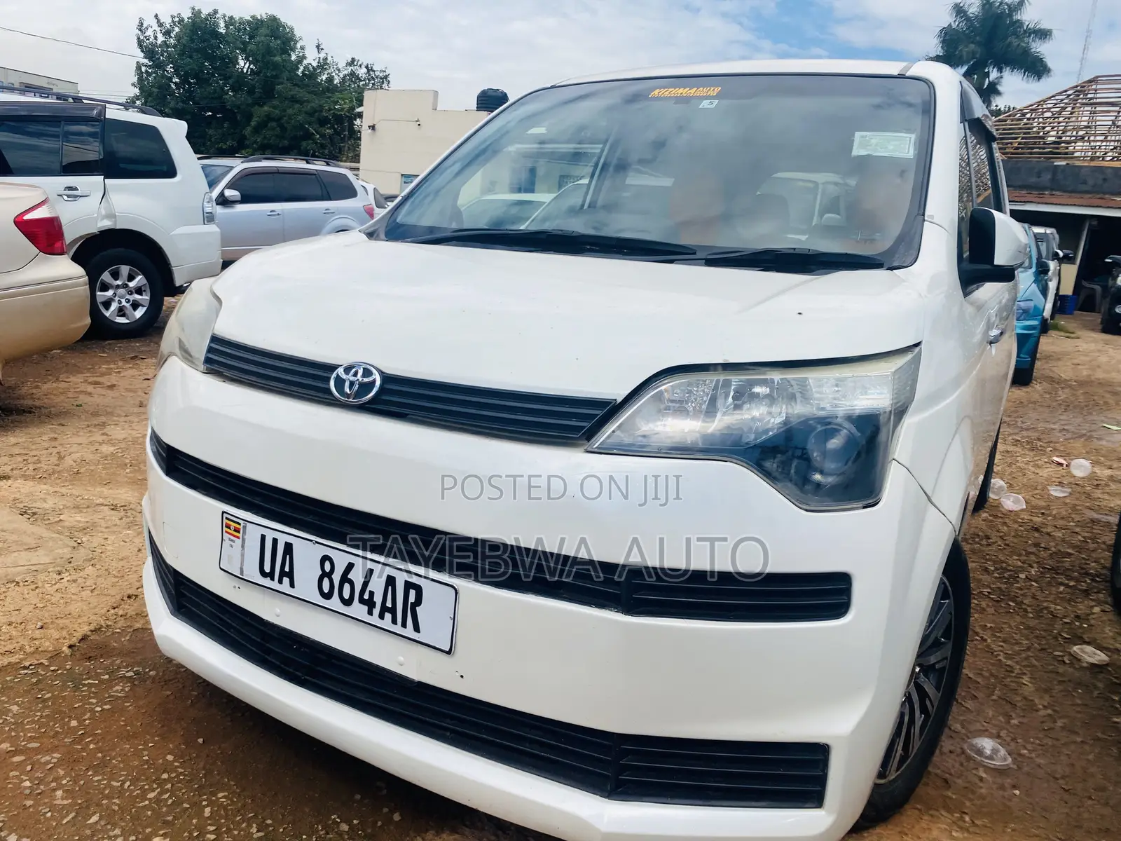 Toyota Spade 2012 White