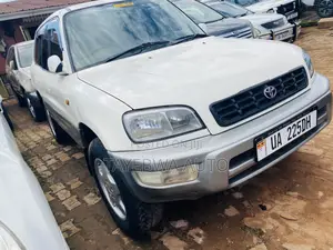 Toyota RAV4 Automatic 2000