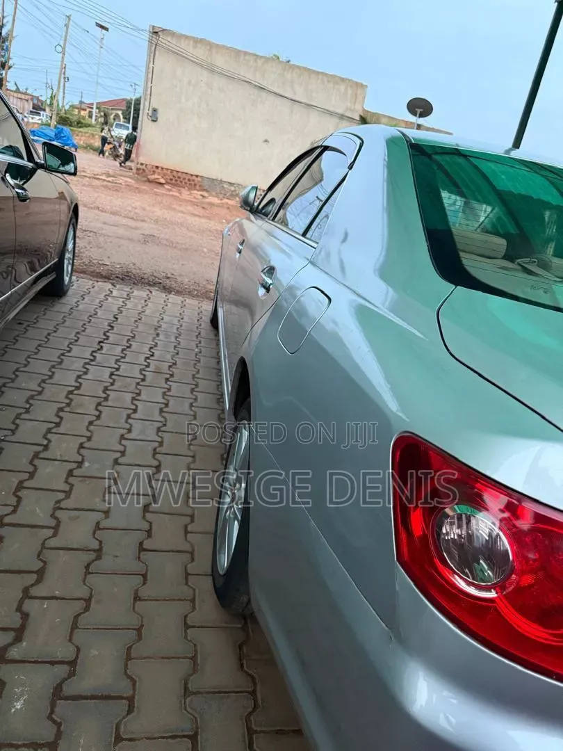 Toyota Mark X 2009 Silver