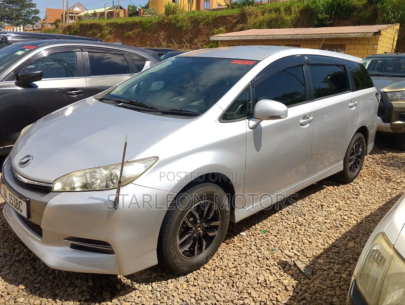 Toyota Wish 2012 Silver