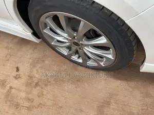 Subaru Legacy 2010 White