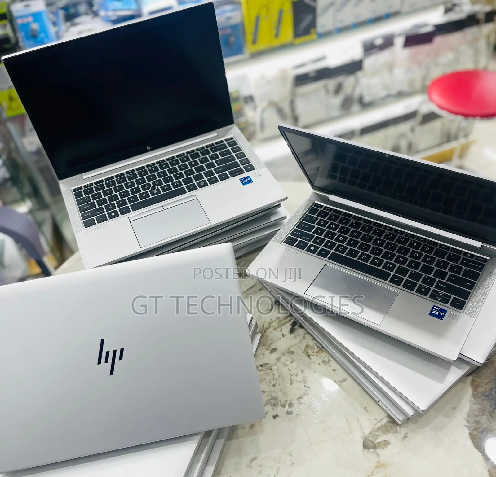 Laptop HP EliteBook 830 G8 16GB Intel Core i7 SSD 256GB