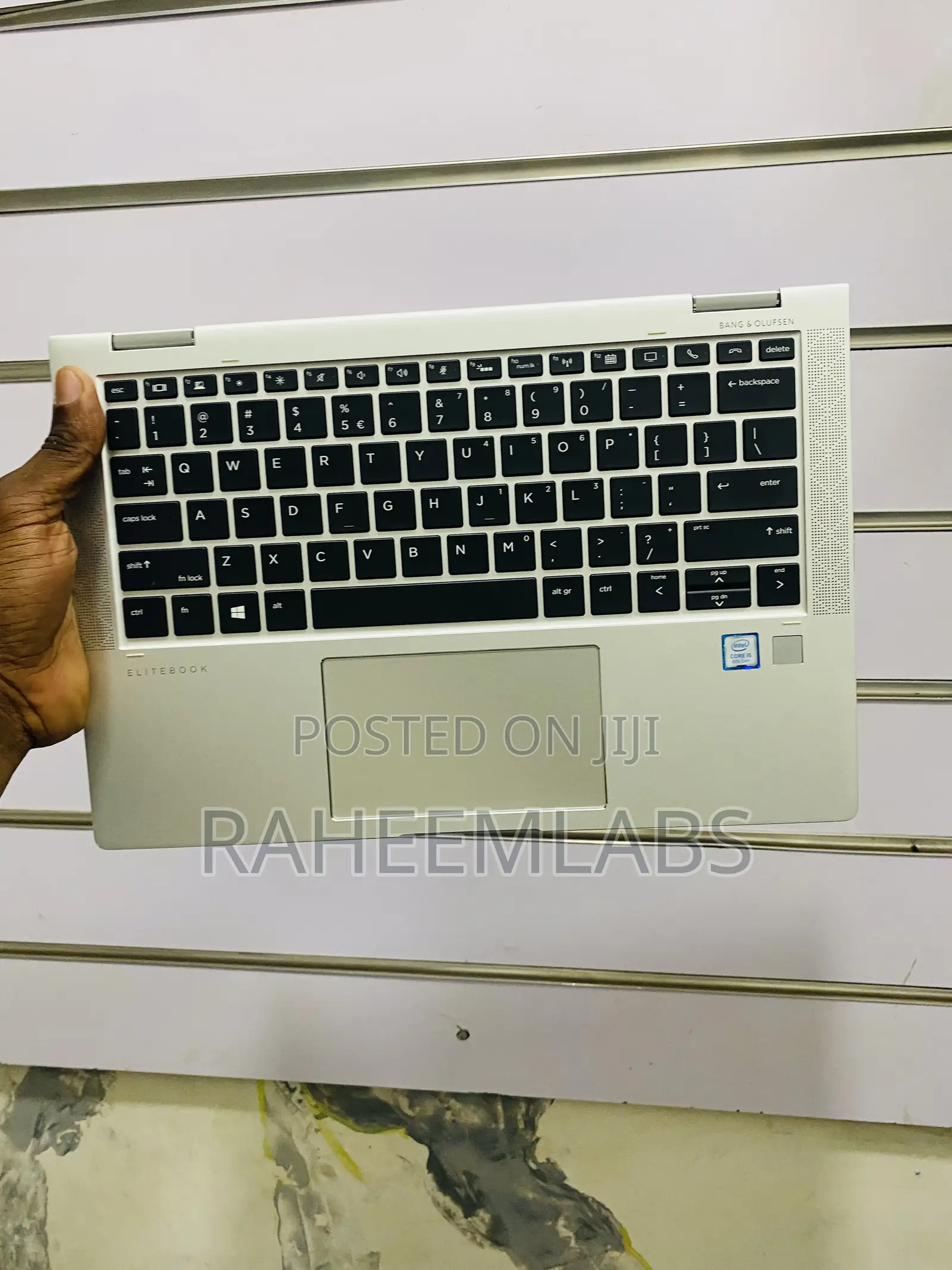 New Laptop HP EliteBook x360 1030 G4 8GB Intel Core i5 SSD 256GB