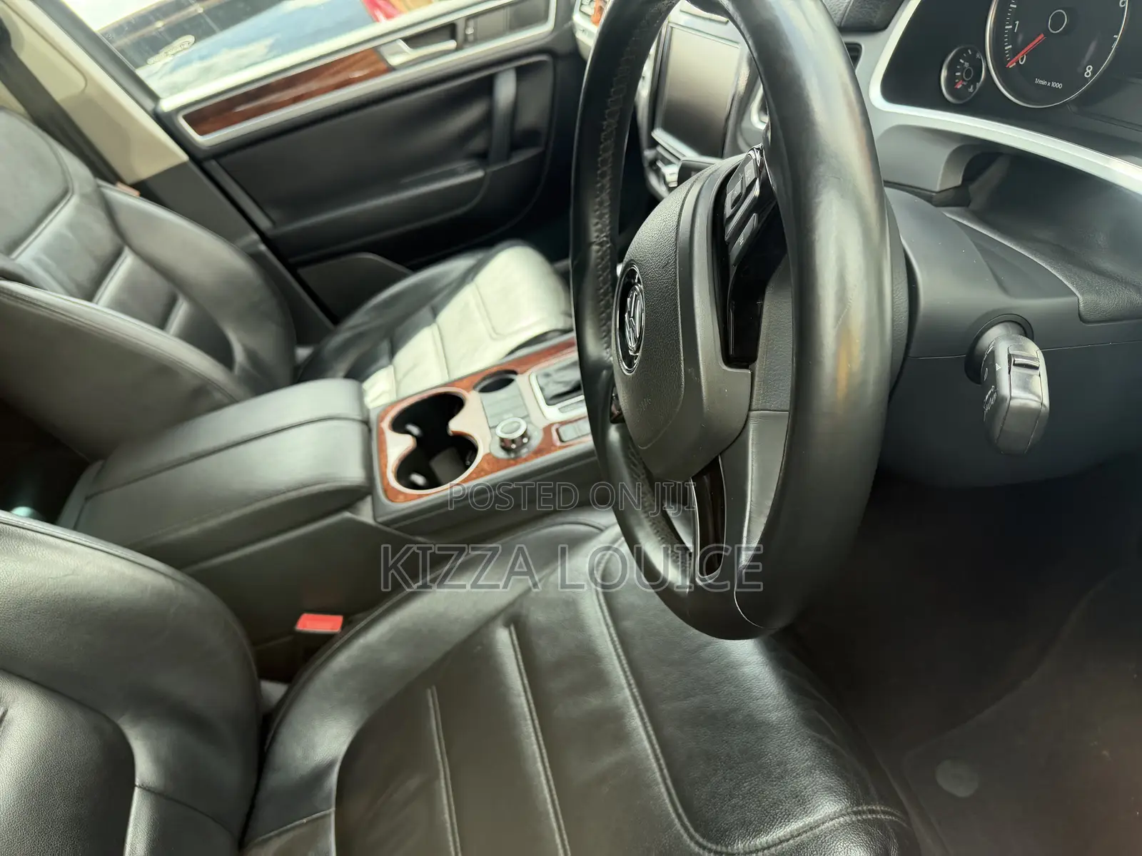 Volkswagen Touareg 2016 Black