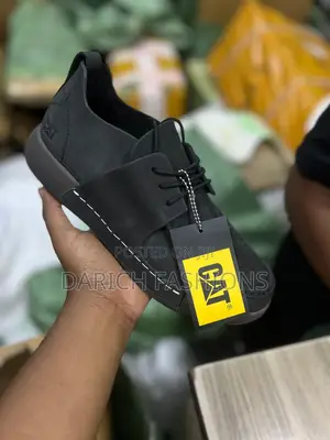 Caterpillar Casual Lace-Up